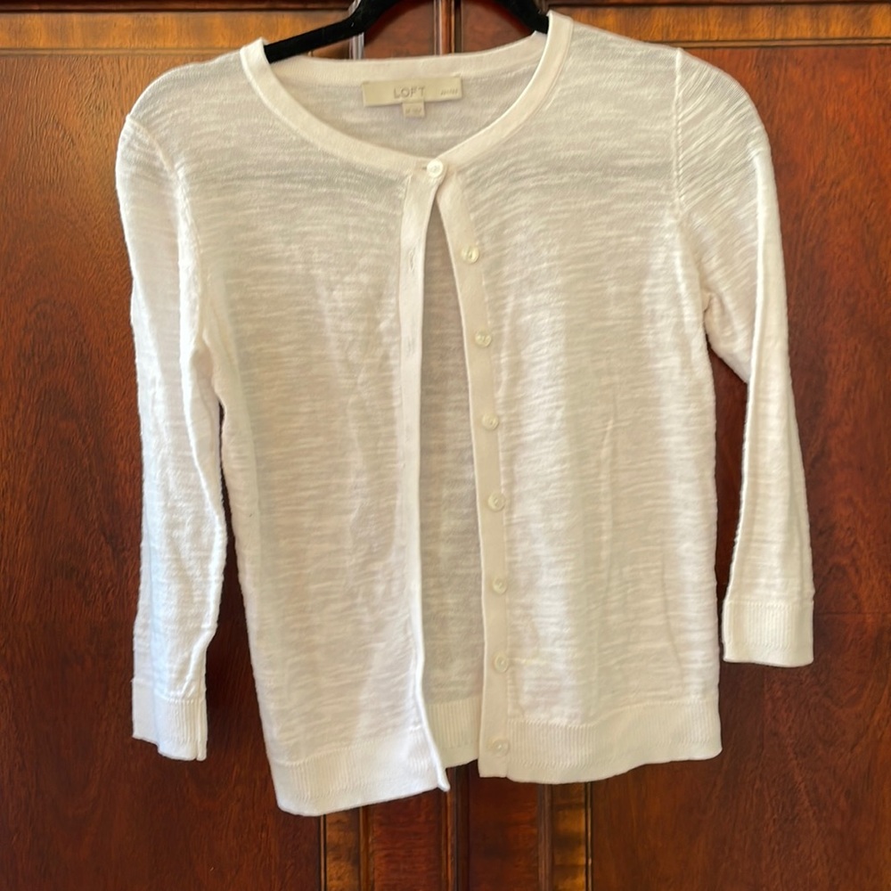 Ann Taylor Loft Petites white cardigan size small